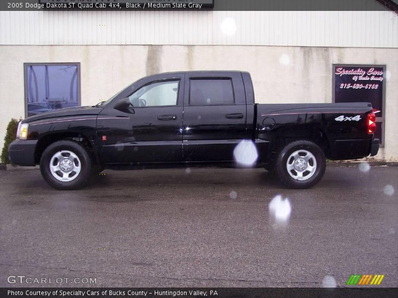 Black / Medium Slate Gray 2005 Dodge Dakota ST Quad Cab 4x4