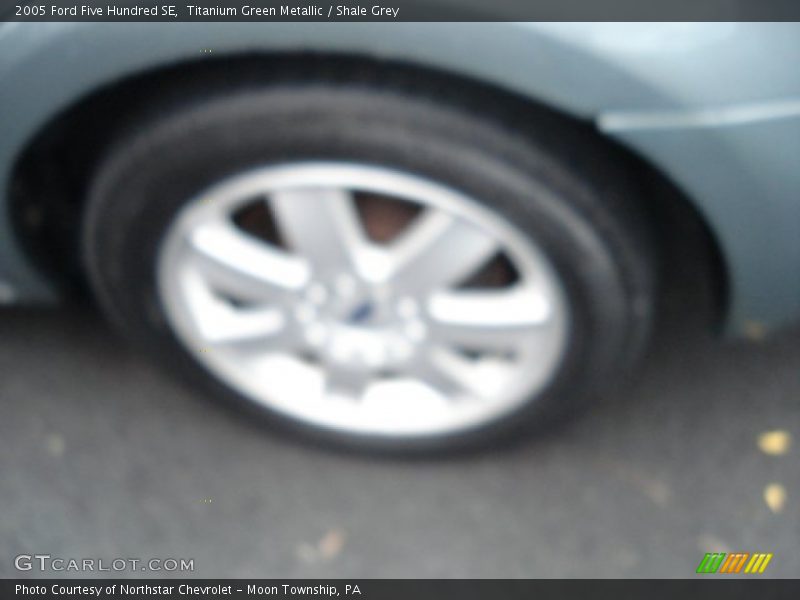 Titanium Green Metallic / Shale Grey 2005 Ford Five Hundred SE