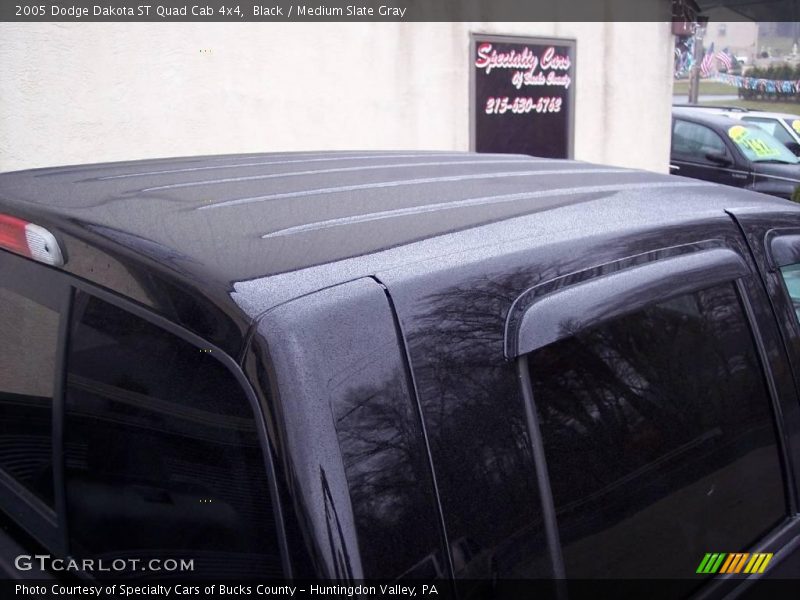 Black / Medium Slate Gray 2005 Dodge Dakota ST Quad Cab 4x4