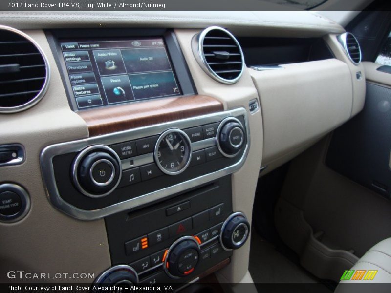 Fuji White / Almond/Nutmeg 2012 Land Rover LR4 V8