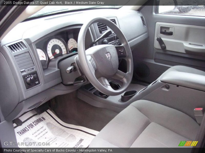 Black / Medium Slate Gray 2005 Dodge Dakota ST Quad Cab 4x4