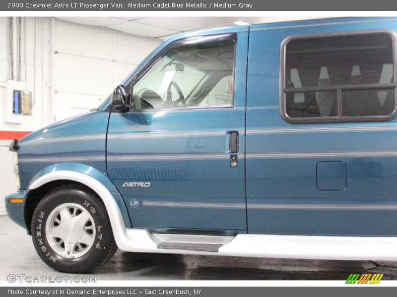 Medium Cadet Blue Metallic / Medium Gray 2000 Chevrolet Astro LT Passenger Van