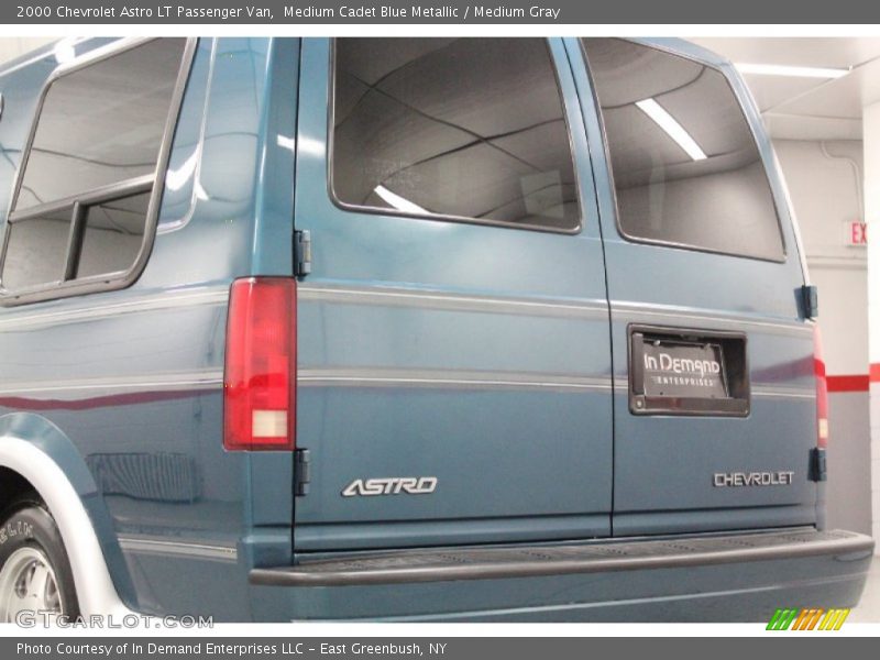 Medium Cadet Blue Metallic / Medium Gray 2000 Chevrolet Astro LT Passenger Van
