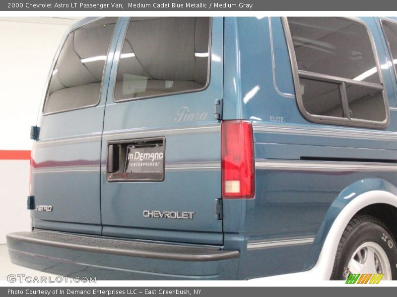 Medium Cadet Blue Metallic / Medium Gray 2000 Chevrolet Astro LT Passenger Van