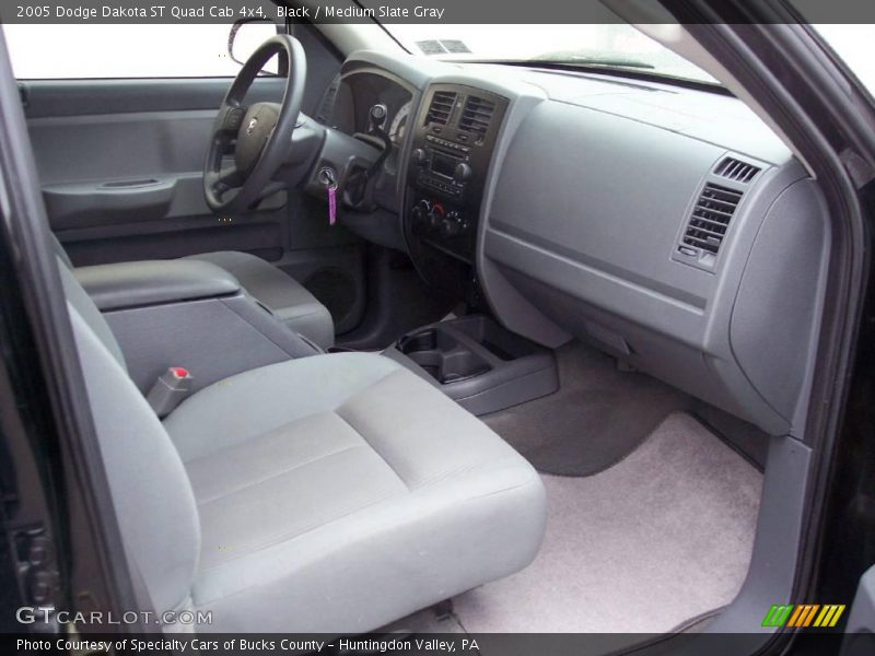 Black / Medium Slate Gray 2005 Dodge Dakota ST Quad Cab 4x4