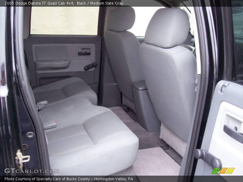 Black / Medium Slate Gray 2005 Dodge Dakota ST Quad Cab 4x4