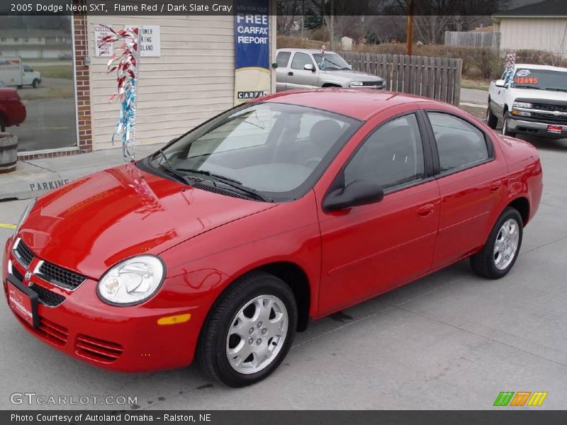 Flame Red / Dark Slate Gray 2005 Dodge Neon SXT