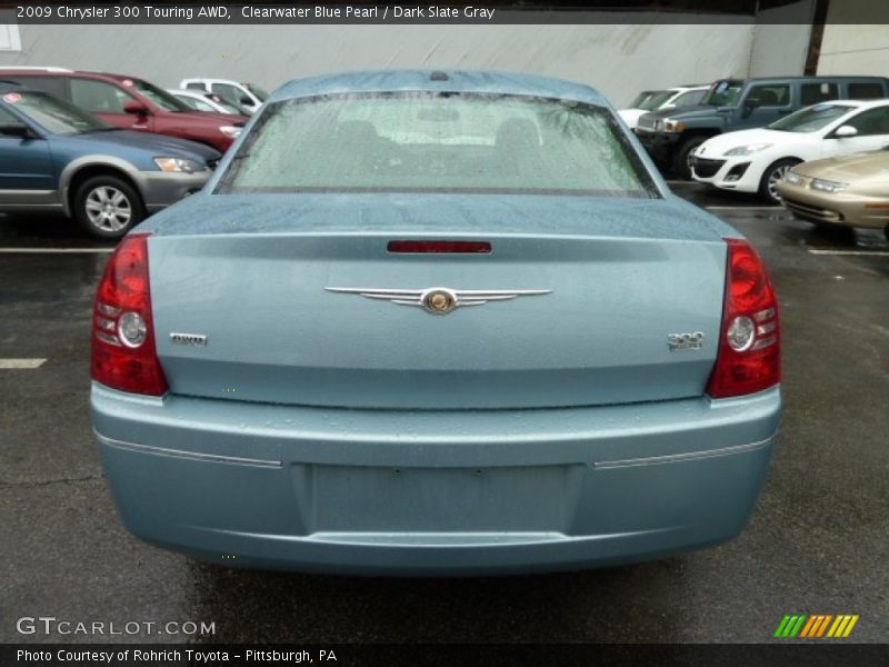 Clearwater Blue Pearl / Dark Slate Gray 2009 Chrysler 300 Touring AWD