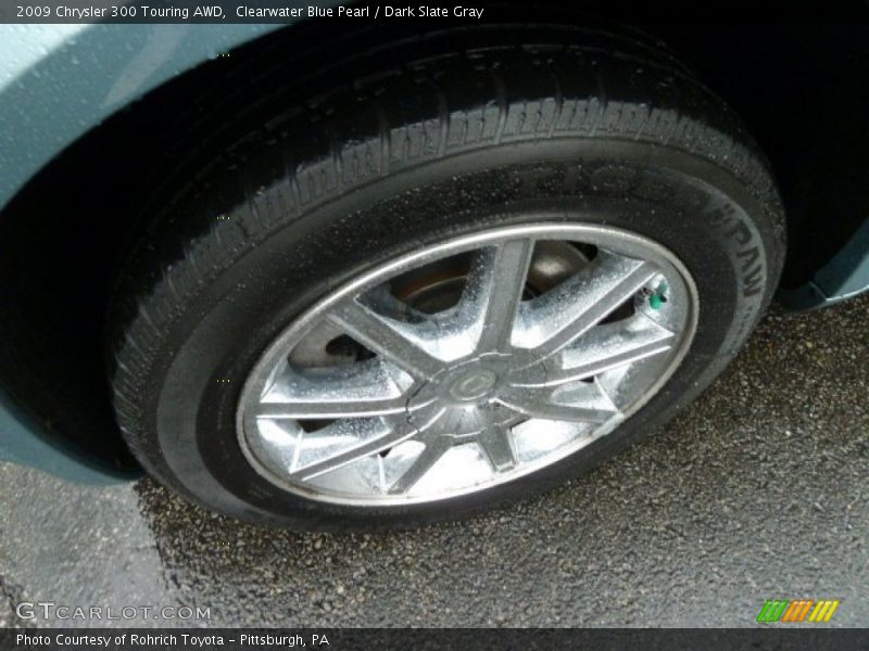  2009 300 Touring AWD Wheel