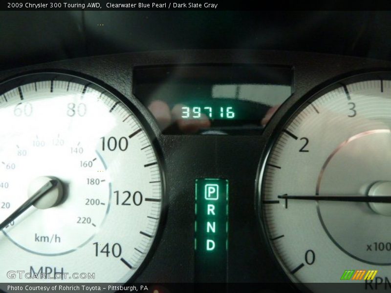 Clearwater Blue Pearl / Dark Slate Gray 2009 Chrysler 300 Touring AWD