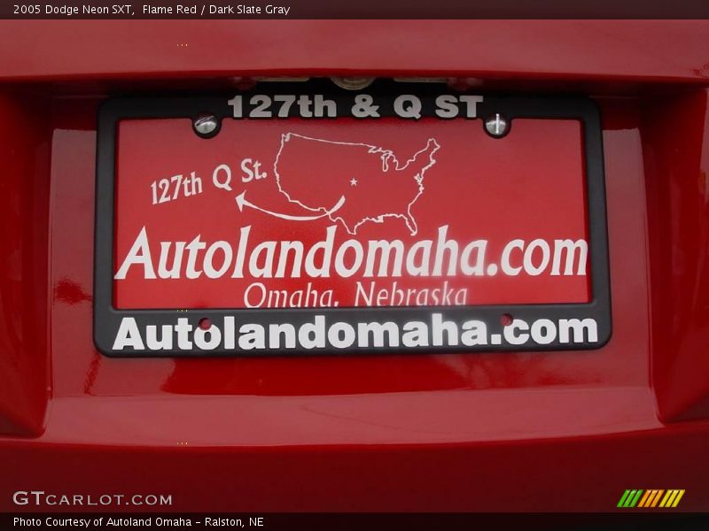 Flame Red / Dark Slate Gray 2005 Dodge Neon SXT