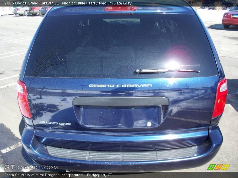 Midnight Blue Pearl / Medium Slate Gray 2006 Dodge Grand Caravan SE