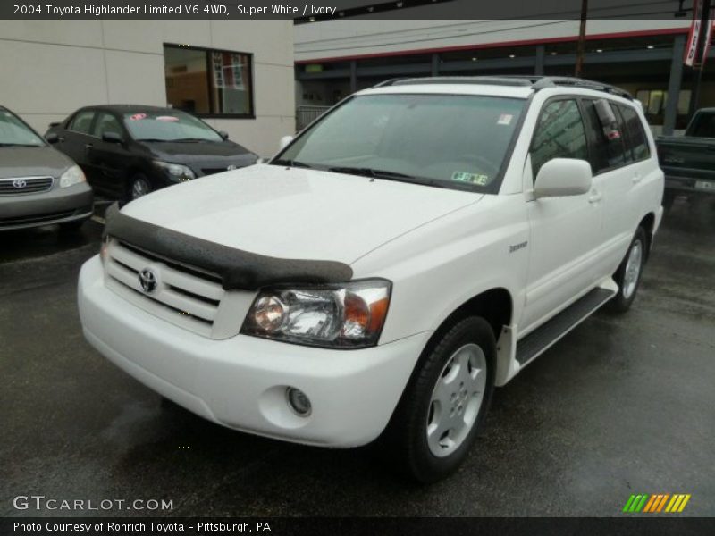 Super White / Ivory 2004 Toyota Highlander Limited V6 4WD