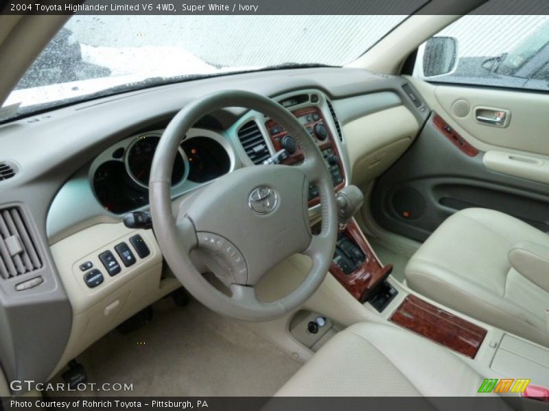 Super White / Ivory 2004 Toyota Highlander Limited V6 4WD