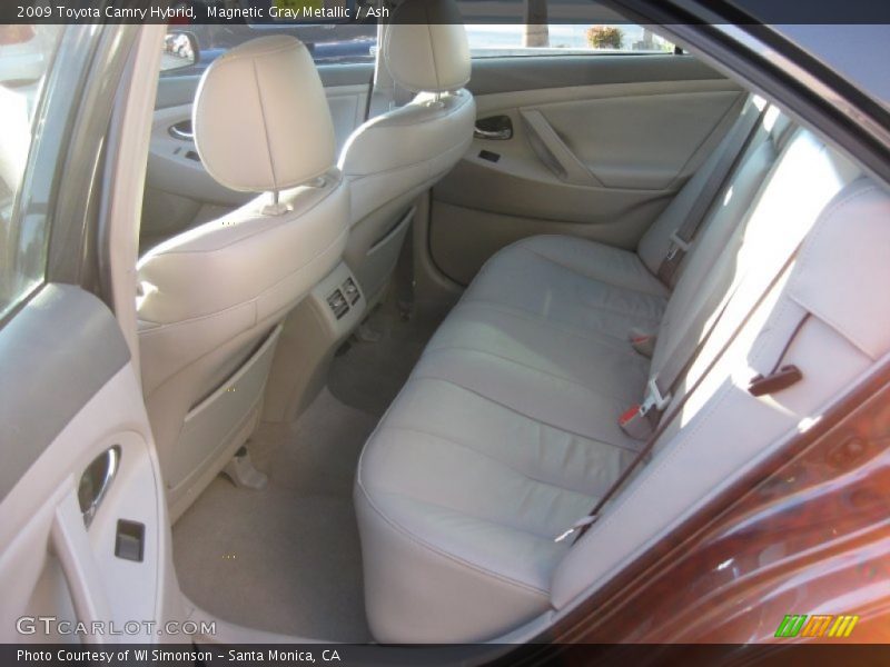 Magnetic Gray Metallic / Ash 2009 Toyota Camry Hybrid