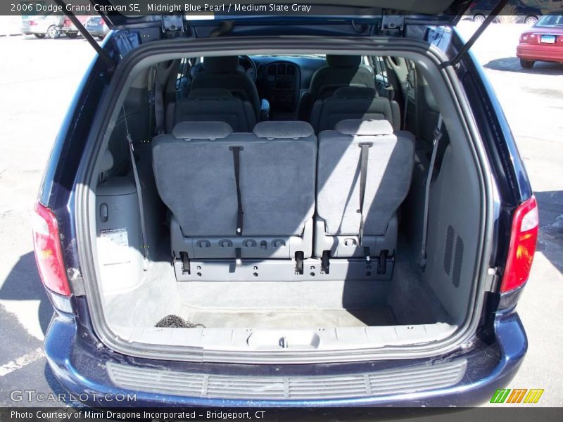 Midnight Blue Pearl / Medium Slate Gray 2006 Dodge Grand Caravan SE