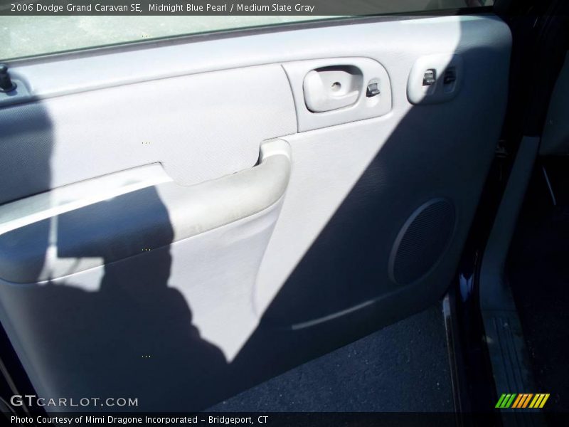 Midnight Blue Pearl / Medium Slate Gray 2006 Dodge Grand Caravan SE