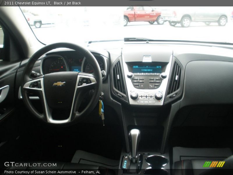 Black / Jet Black 2011 Chevrolet Equinox LT