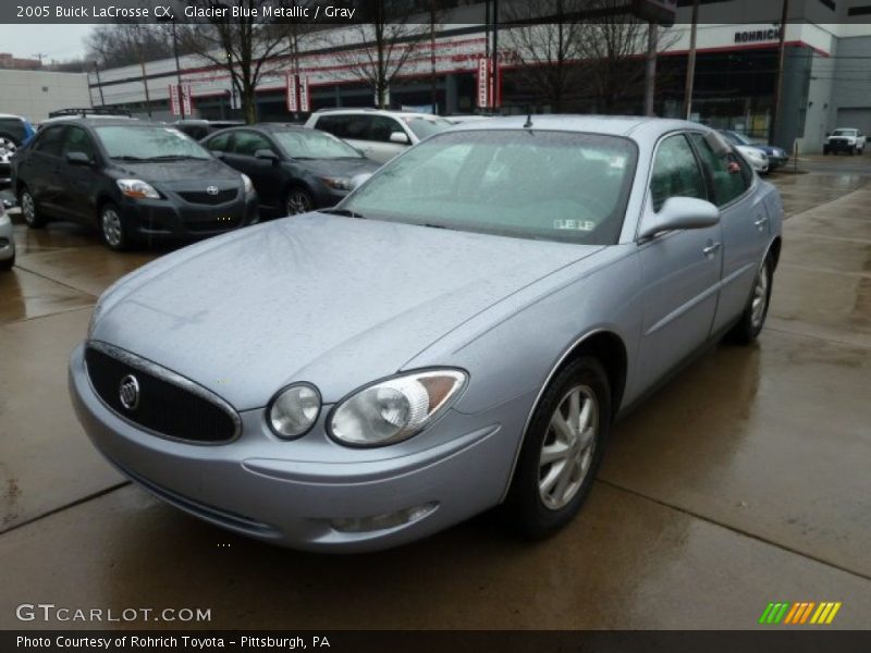 Front 3/4 View of 2005 LaCrosse CX