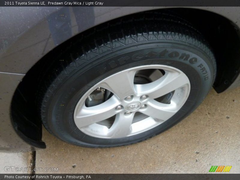 Predawn Gray Mica / Light Gray 2011 Toyota Sienna LE