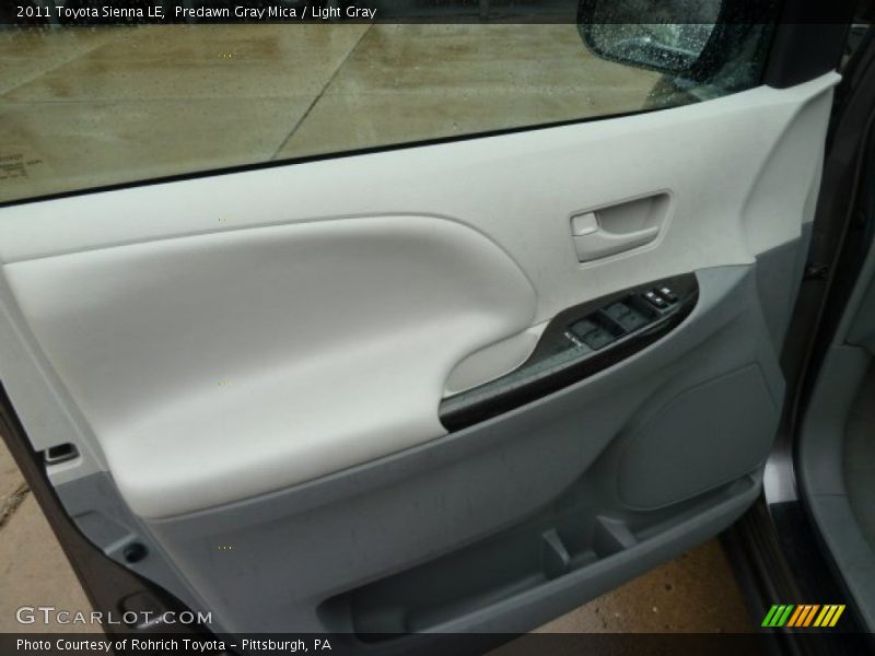 Predawn Gray Mica / Light Gray 2011 Toyota Sienna LE