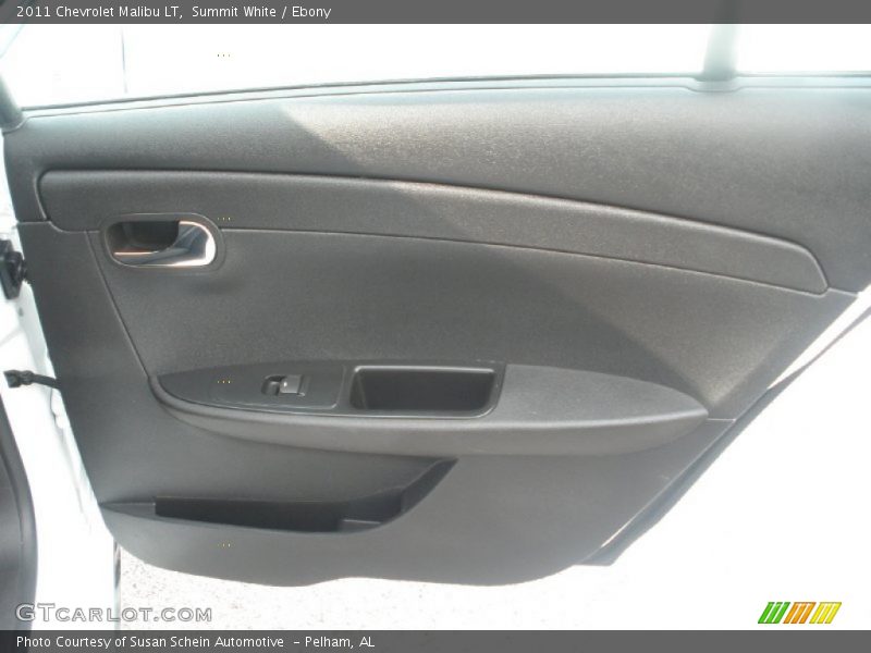 Summit White / Ebony 2011 Chevrolet Malibu LT