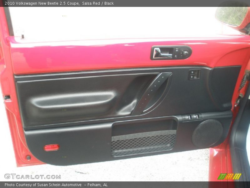 Salsa Red / Black 2010 Volkswagen New Beetle 2.5 Coupe