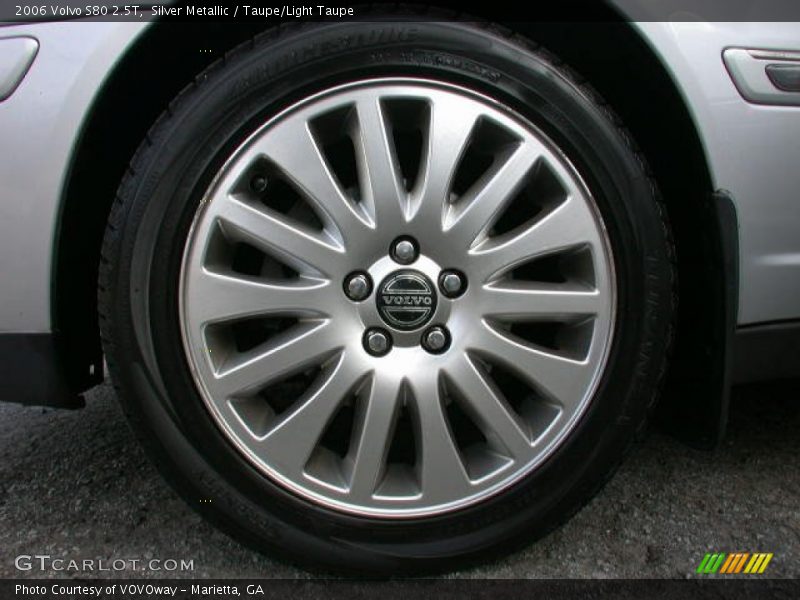 Silver Metallic / Taupe/Light Taupe 2006 Volvo S80 2.5T