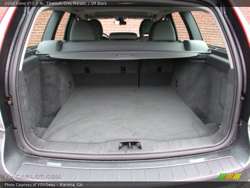  2009 V50 2.4i Trunk