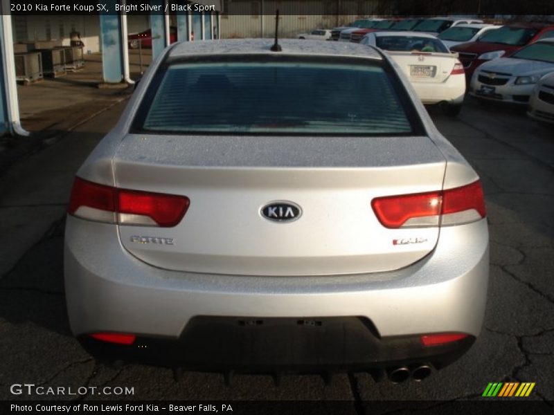 Bright Silver / Black Sport 2010 Kia Forte Koup SX