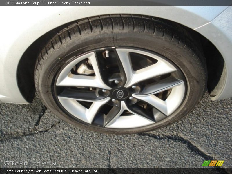 Bright Silver / Black Sport 2010 Kia Forte Koup SX