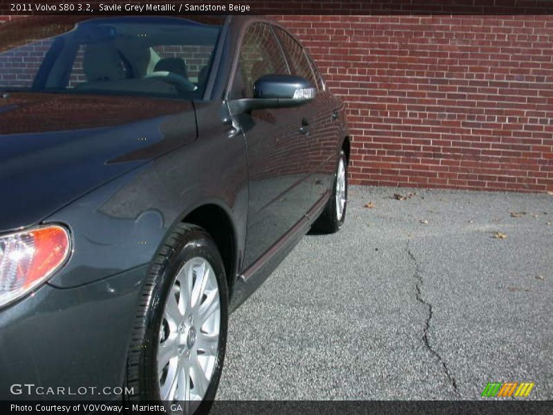 Savile Grey Metallic / Sandstone Beige 2011 Volvo S80 3.2