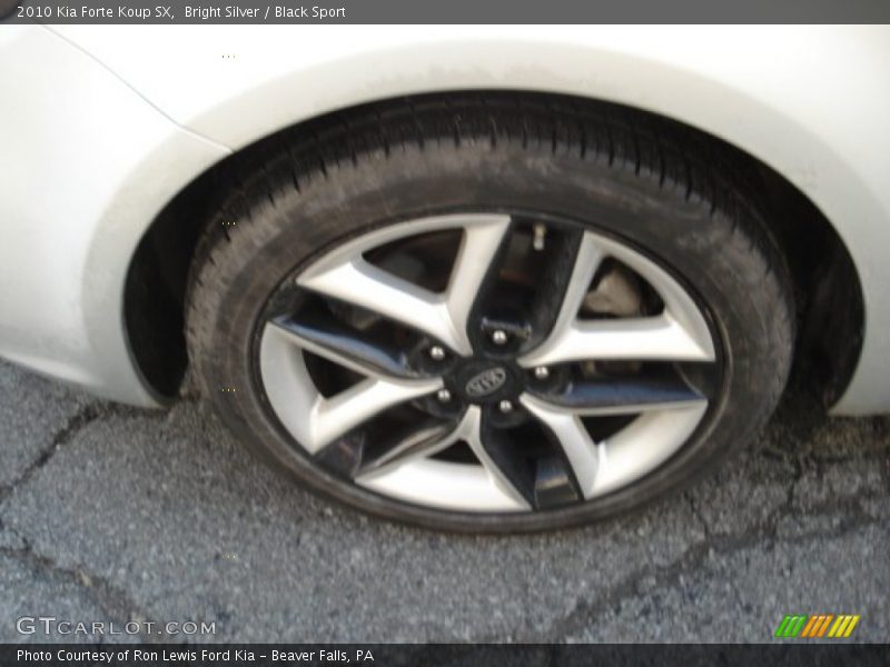 Bright Silver / Black Sport 2010 Kia Forte Koup SX