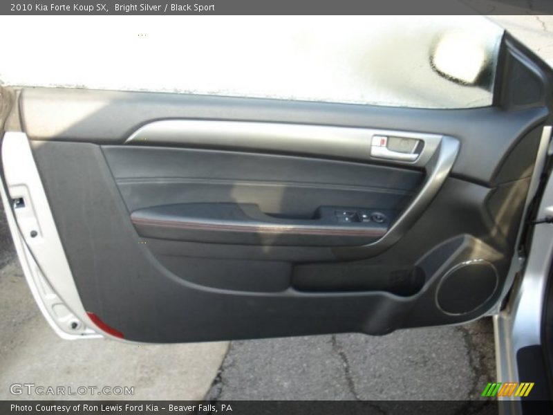 Bright Silver / Black Sport 2010 Kia Forte Koup SX