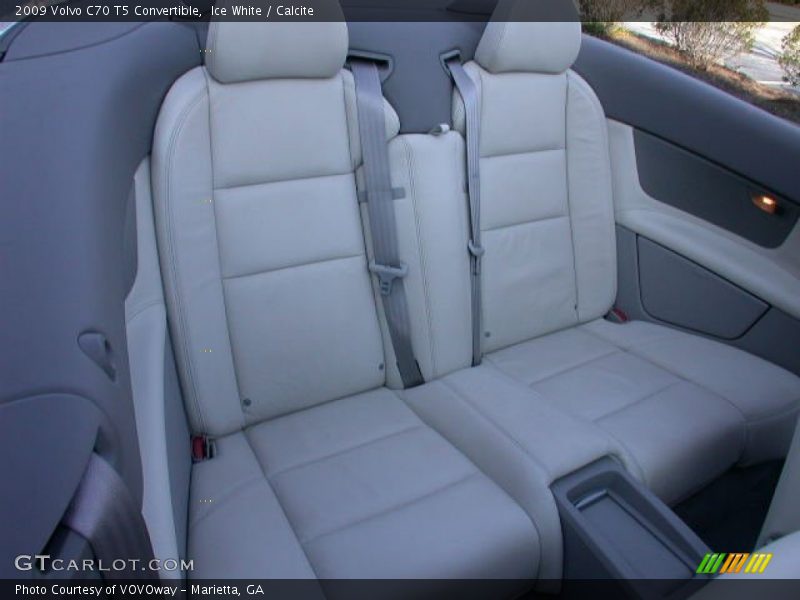 Ice White / Calcite 2009 Volvo C70 T5 Convertible