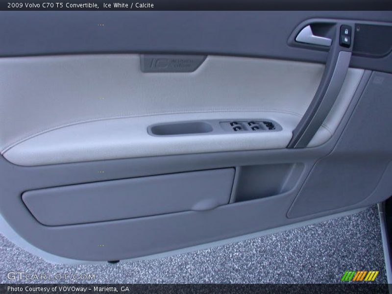 Ice White / Calcite 2009 Volvo C70 T5 Convertible