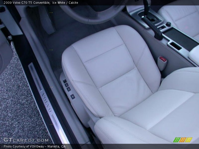 Ice White / Calcite 2009 Volvo C70 T5 Convertible
