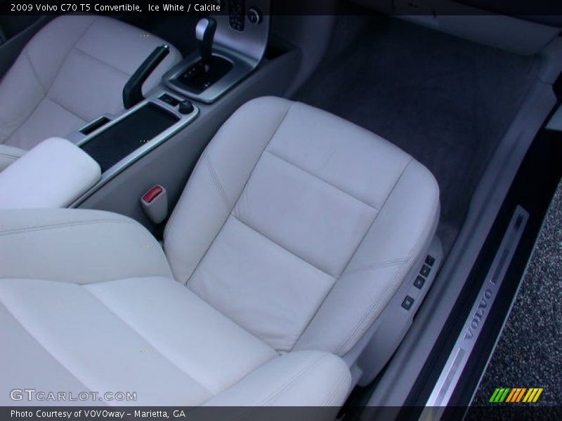 Ice White / Calcite 2009 Volvo C70 T5 Convertible