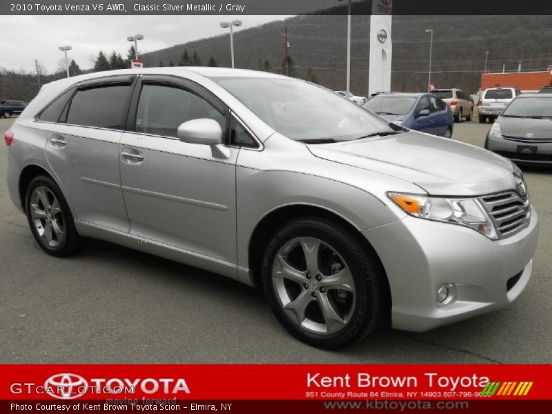 Classic Silver Metallic / Gray 2010 Toyota Venza V6 AWD
