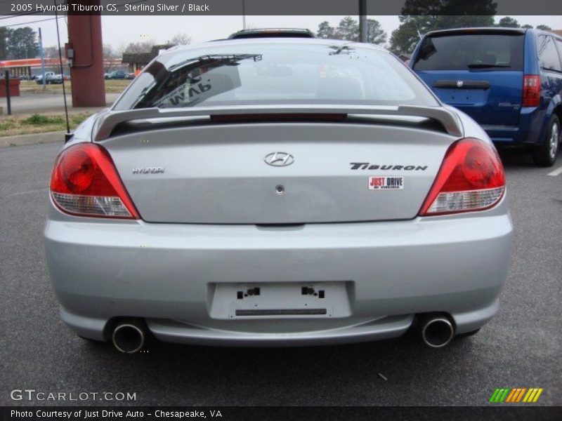 Sterling Silver / Black 2005 Hyundai Tiburon GS
