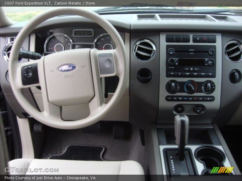 Carbon Metallic / Stone 2007 Ford Expedition XLT