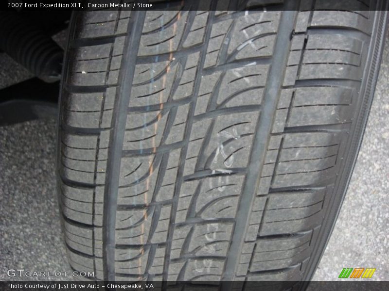 Carbon Metallic / Stone 2007 Ford Expedition XLT