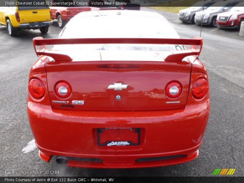 Victory Red / Ebony 2006 Chevrolet Cobalt SS Supercharged Coupe