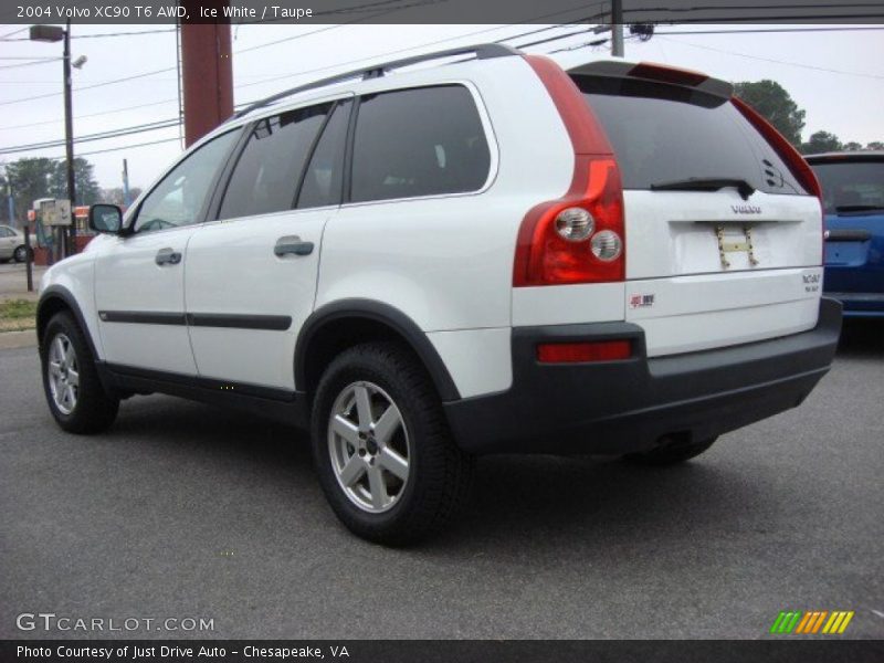 Ice White / Taupe 2004 Volvo XC90 T6 AWD