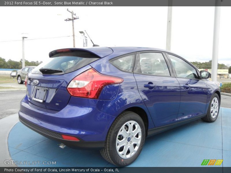 Sonic Blue Metallic / Charcoal Black 2012 Ford Focus SE 5-Door