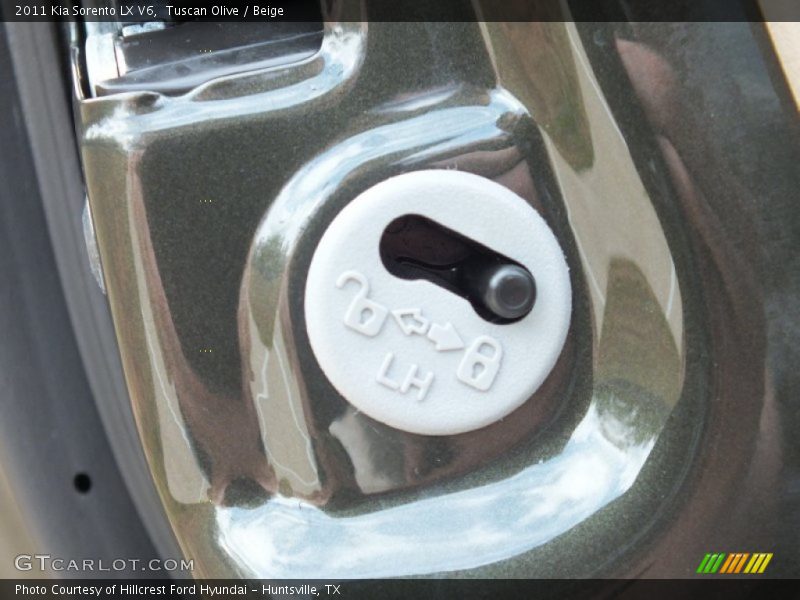 Tuscan Olive / Beige 2011 Kia Sorento LX V6