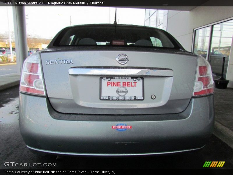 Magnetic Gray Metallic / Charcoal 2010 Nissan Sentra 2.0