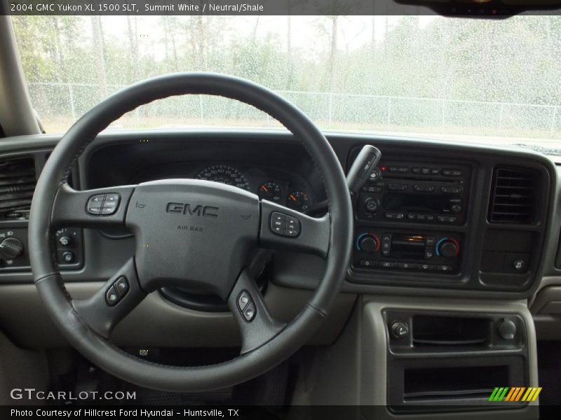 Summit White / Neutral/Shale 2004 GMC Yukon XL 1500 SLT