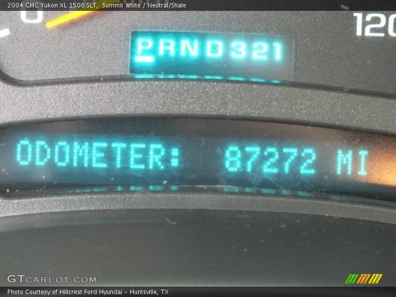 Summit White / Neutral/Shale 2004 GMC Yukon XL 1500 SLT