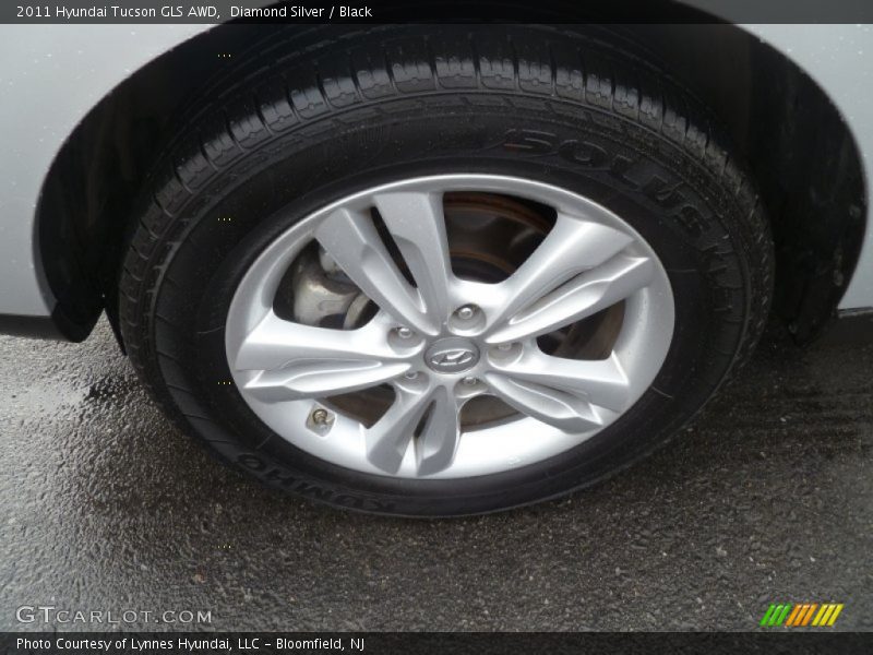  2011 Tucson GLS AWD Wheel